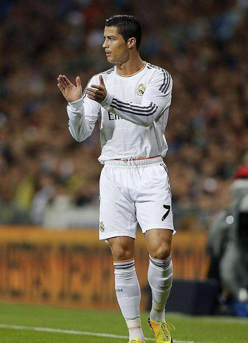 2013年金球奖：C罗、梅西、里贝里之争分析