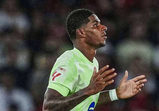 巴萨欲用3500万欧元买断拉什福德合同至2030年 大幅降薪达协议